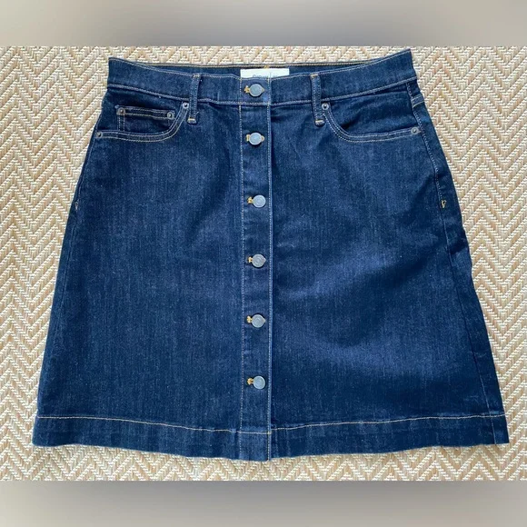NWOT Gap 1969 Button Front Denim Skirt Size 30 Tall - Picture 1 of 6